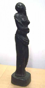 Escultura - Figura femenina dempeus -